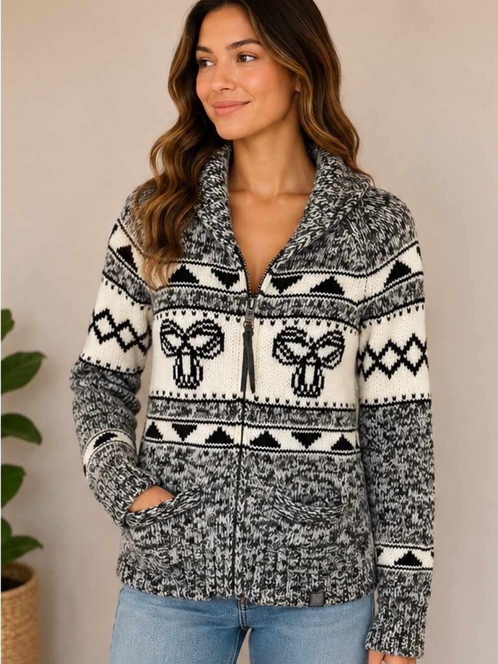 TNA 100% Lambswool Owl Sweater Cardigan Women’s Small Black White Full Zip
